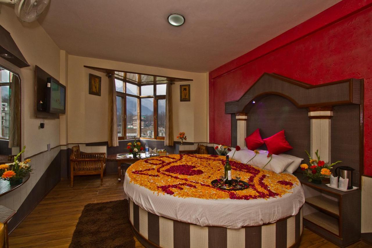 Hotel Park Residency Manāli Buitenkant foto